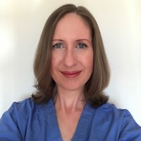 Julie Craig Profile Picture V2